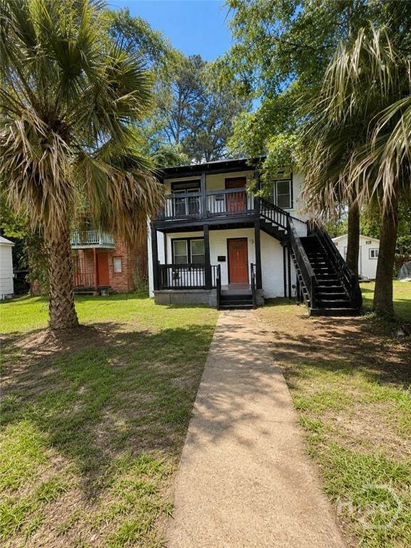 642 42nd Street - Photo 1