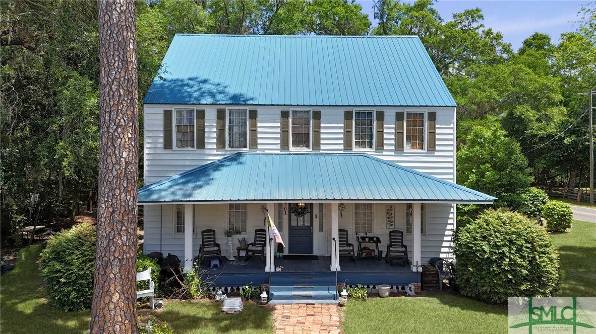 701 Oak Street - Photo 1