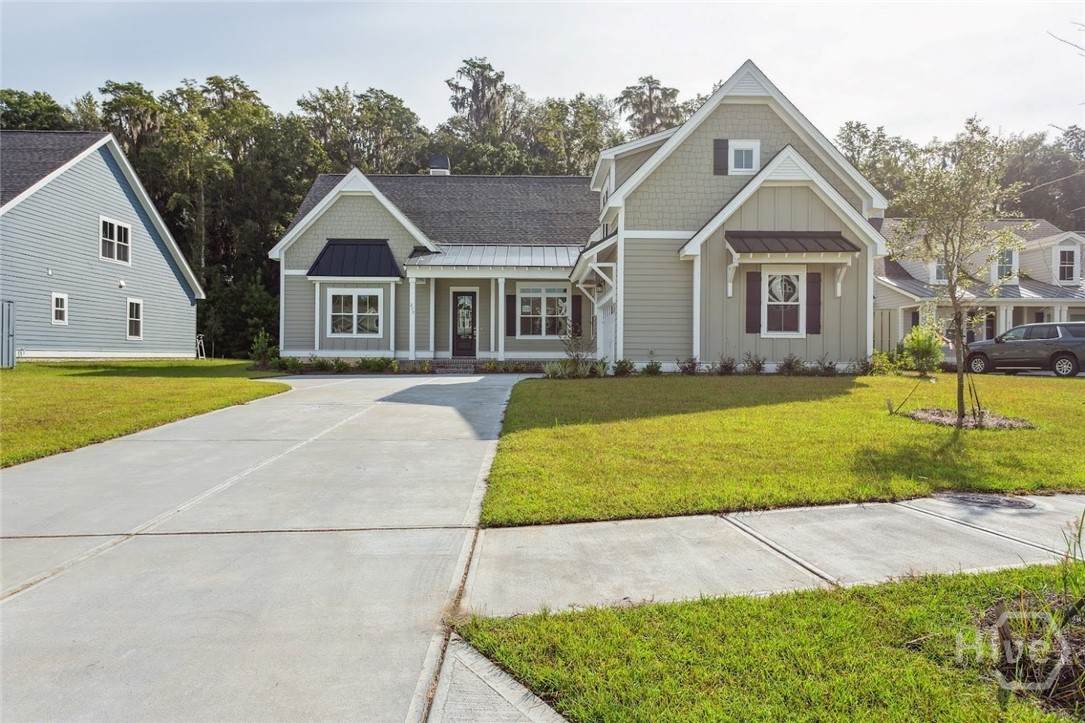 215 Park Chase - Photo 1