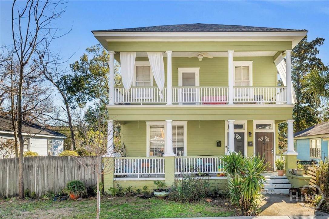 709 35th Street - Photo 1