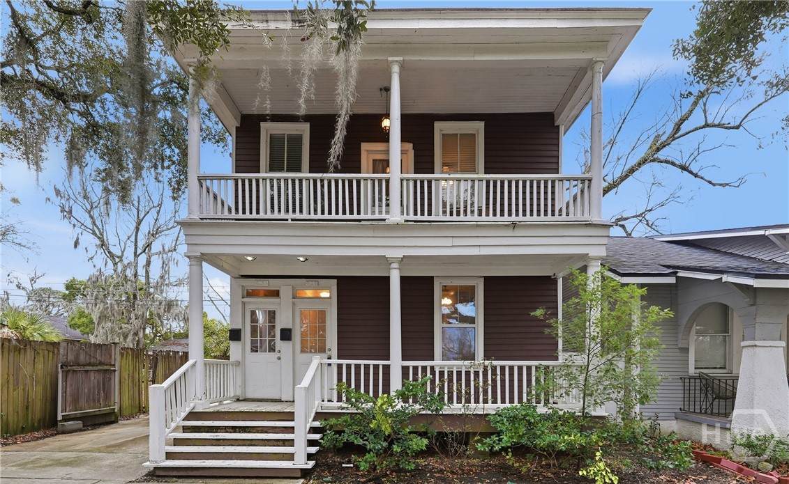 813 37th Street - Photo 1