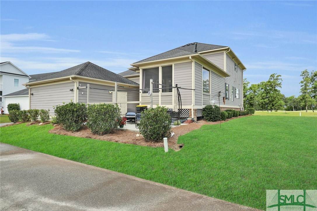 102 Reserve Circle - Photo 1