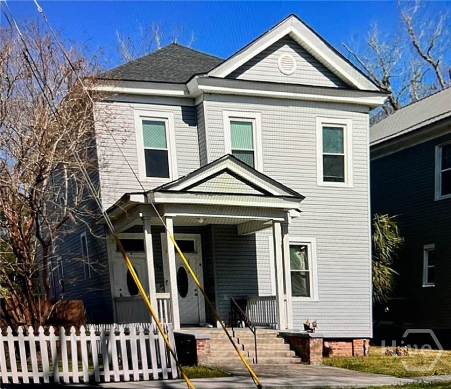 806 Park Avenue - Photo 1