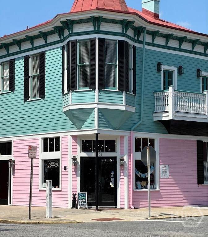 1601 Bull Street - Photo 1