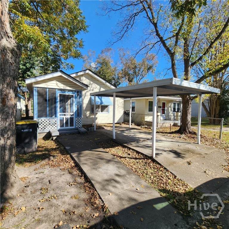 814 48th Street - Photo 1