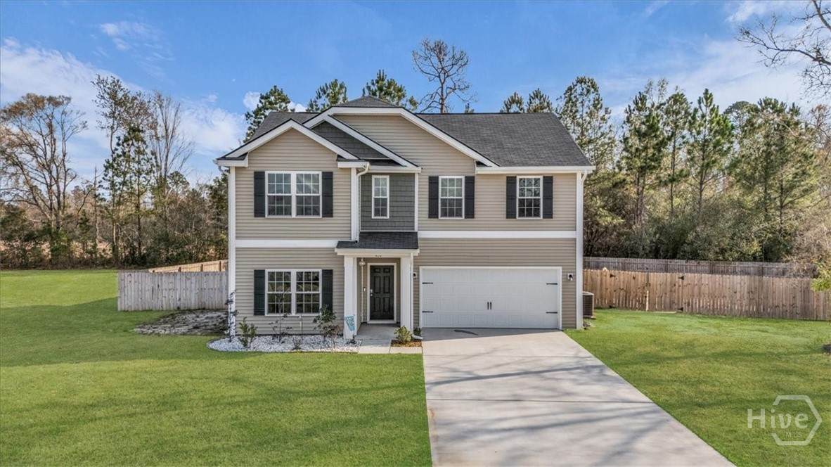 470 Summerhill Drive - Photo 1