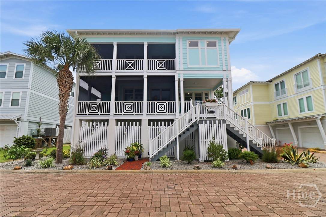 8 Village Place - Photo 1