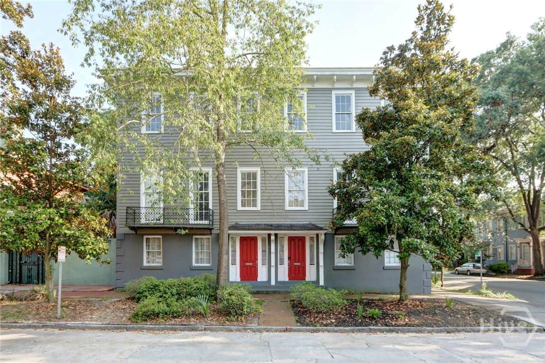 123 Park Avenue - Photo 1