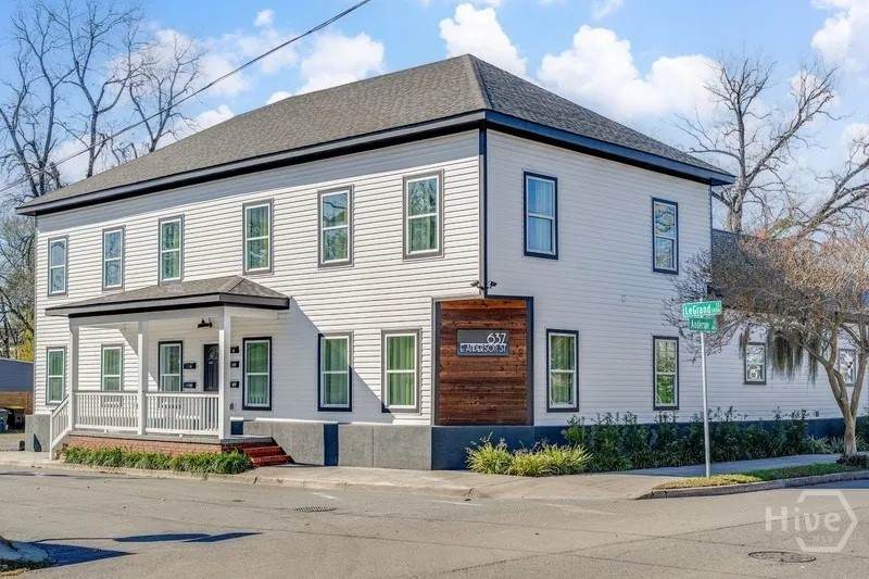 637 Anderson Street - Photo 1