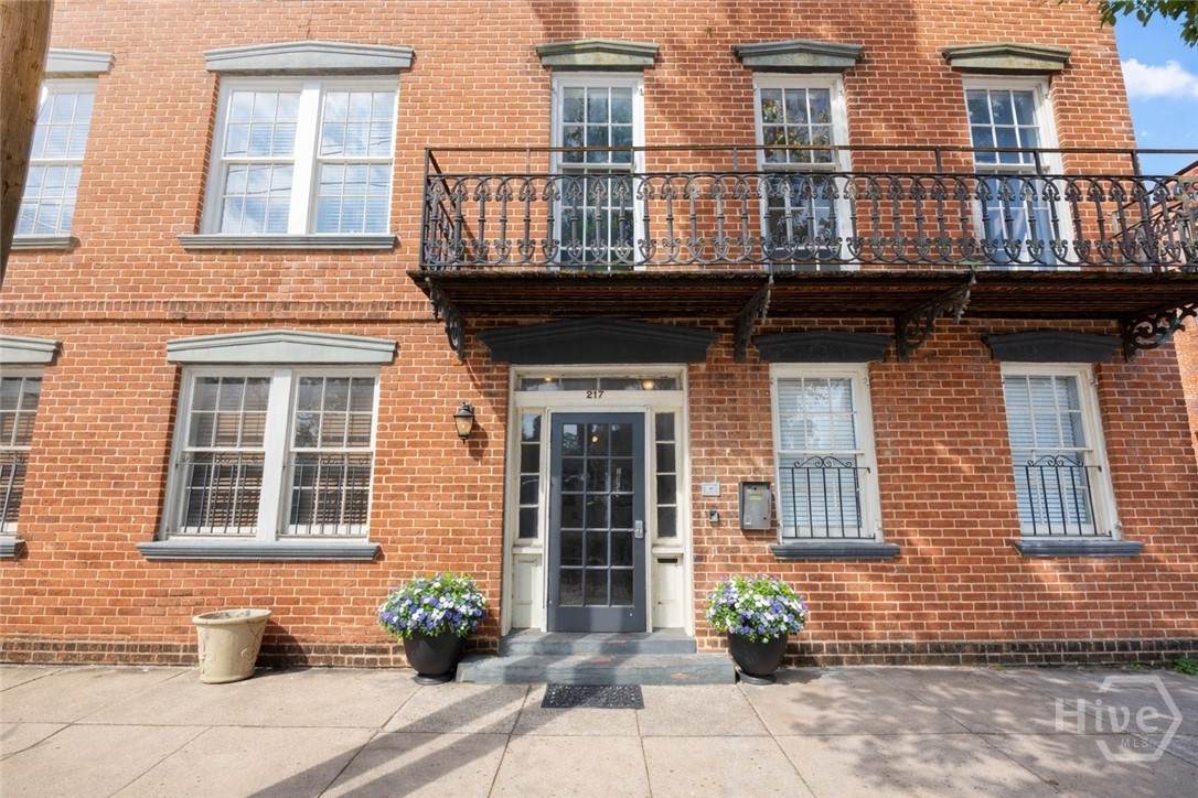 217 Abercorn Street - Photo 1