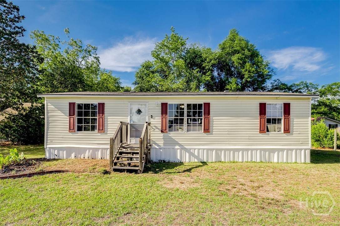 114 Ogeechee Avenue - Photo 1