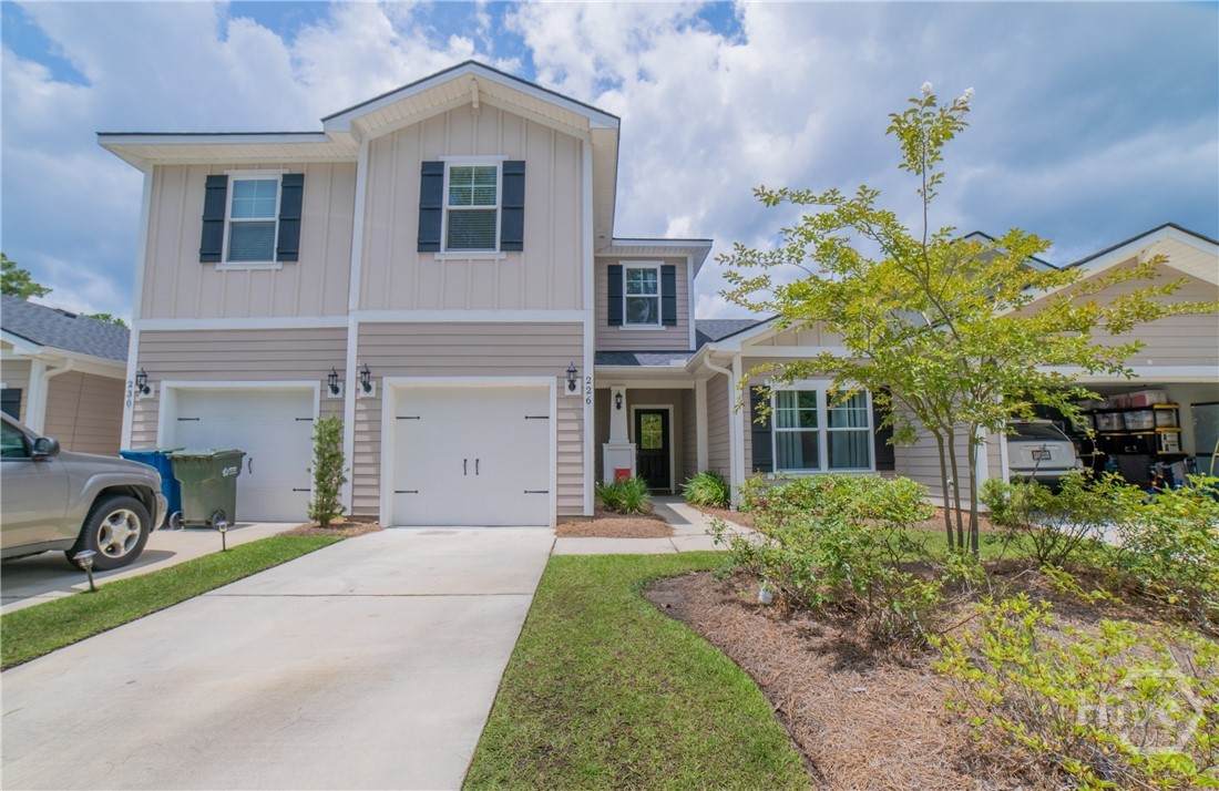 226 Lake Lily Drive - Photo 1