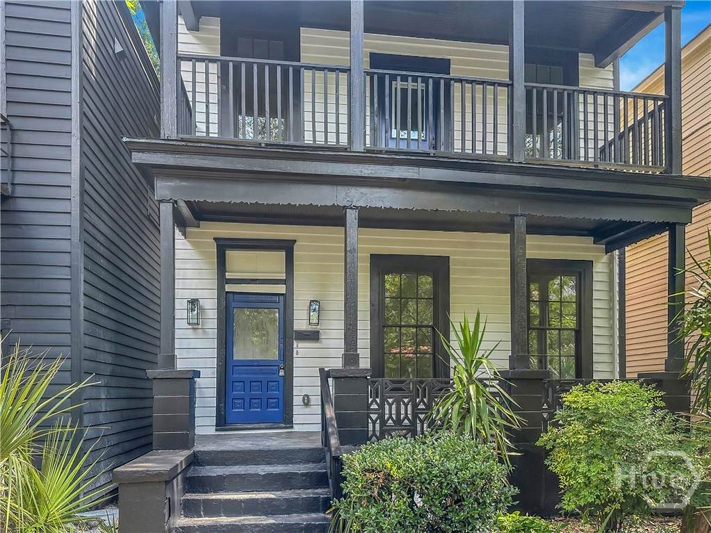 220 Duffy Street - Photo 1