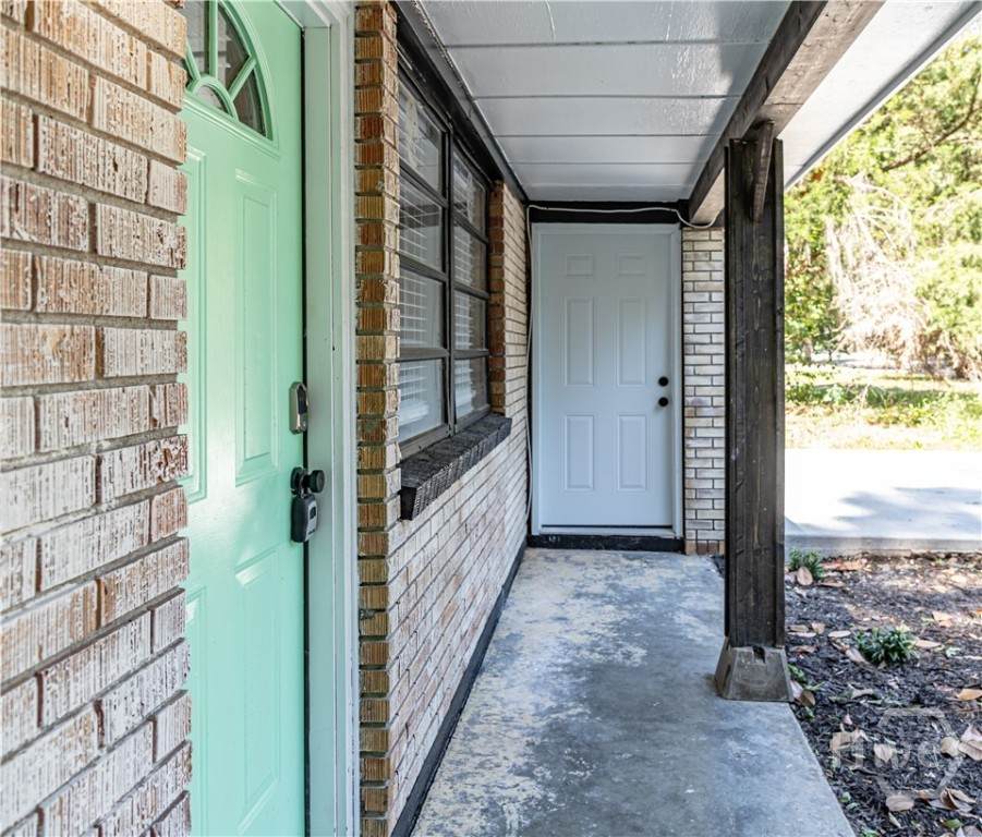 217 Wesley Street - Photo 1