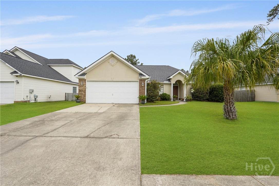 819 Laurel Hill Circle - Photo 1
