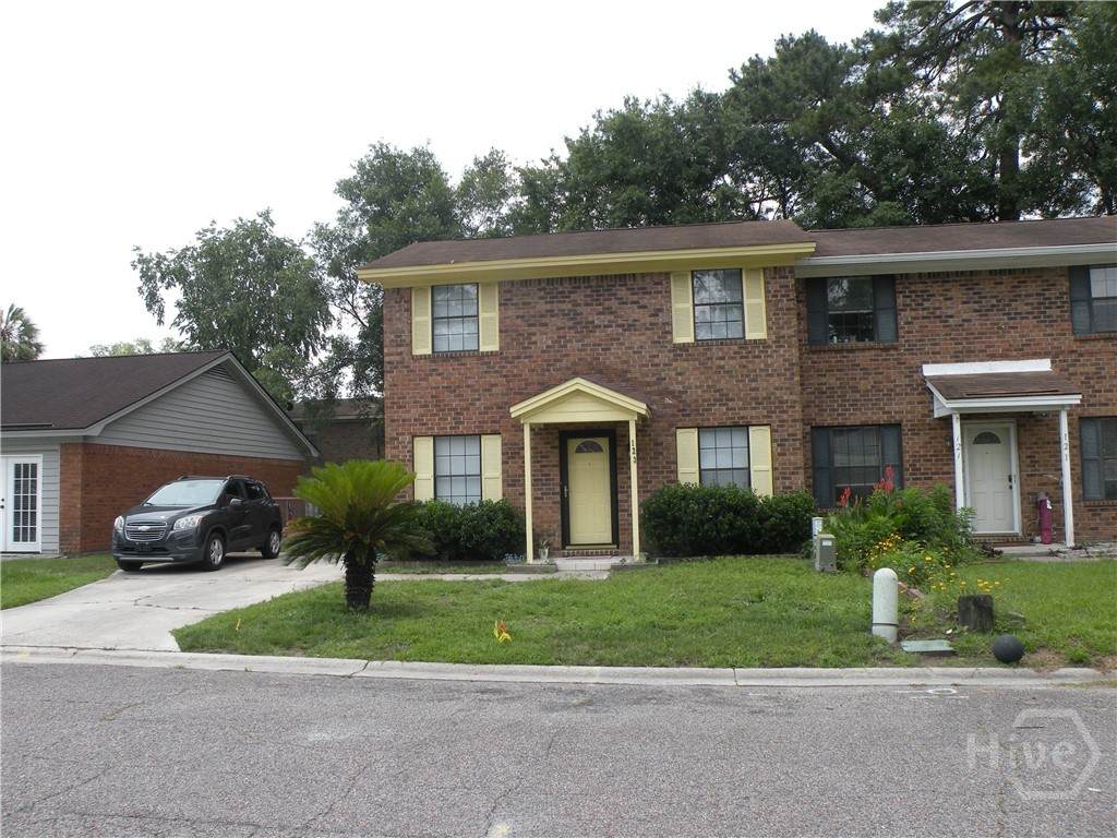 123 Hunt Club Court - Photo 1