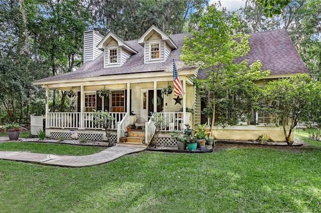 5020 Laroche Avenue - Photo 1