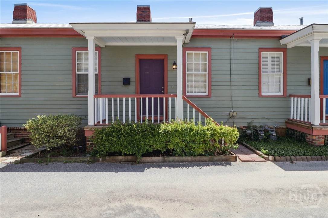 545 Macon Street - Photo 1