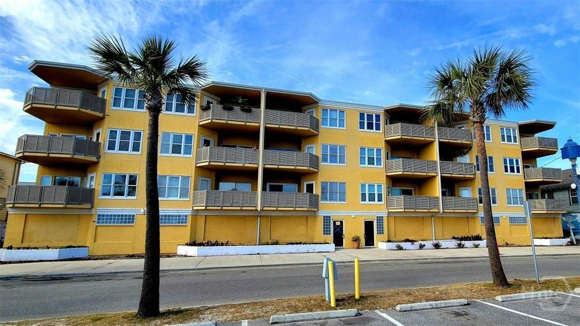 1609 Strand Avenue - Photo 1