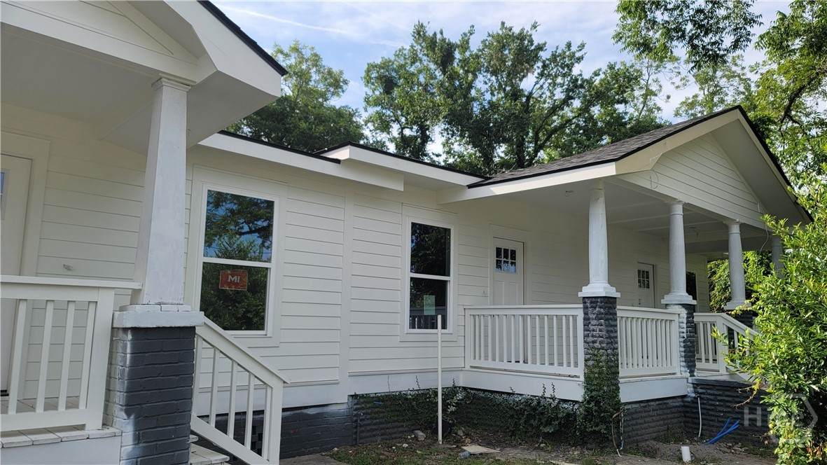 8-10 Mastick Street - Photo 1