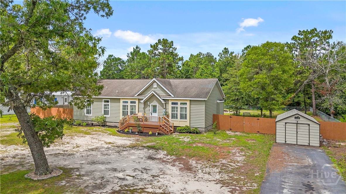 586 Church Circle - Photo 1