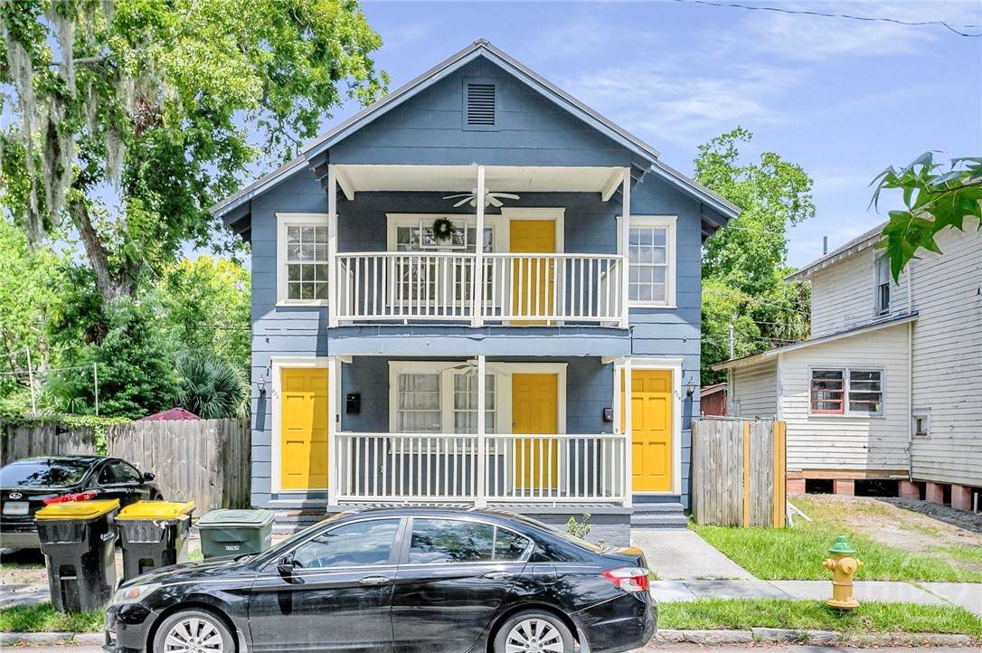 906 39 Street - Photo 1