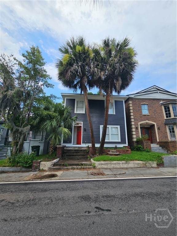 724 Victory Drive - Photo 1