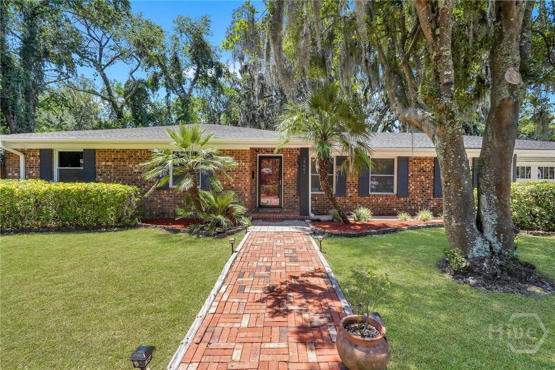 2221 Bonaventure Road - Photo 1