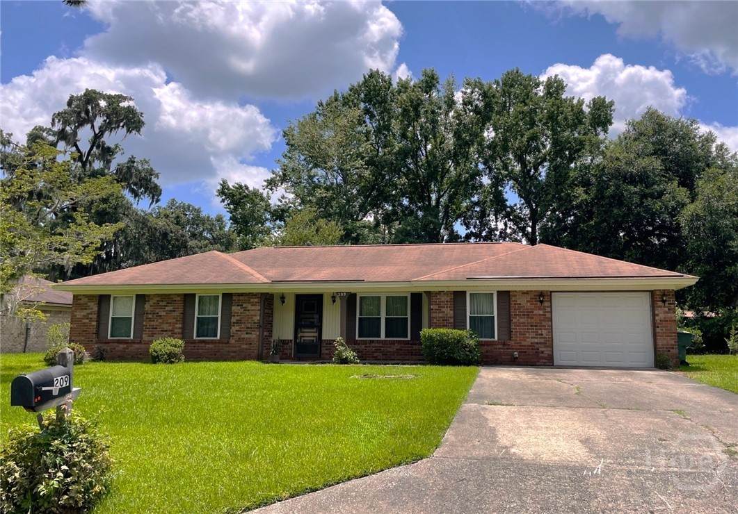 209 Sunderland Drive - Photo 1