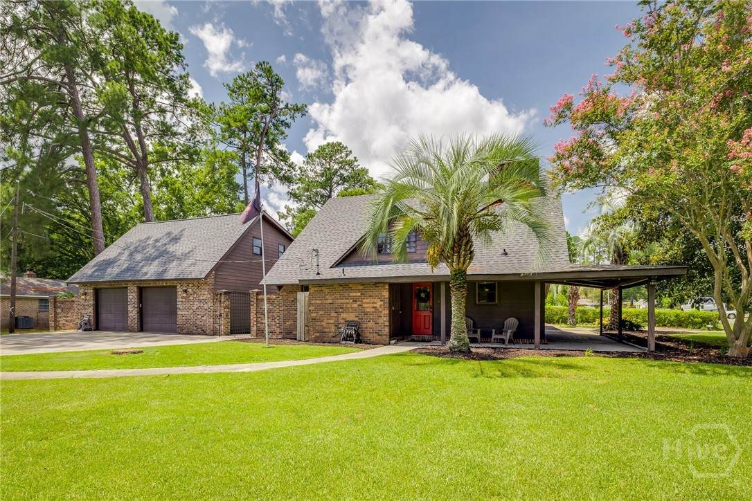 323 Benton Drive - Photo 1