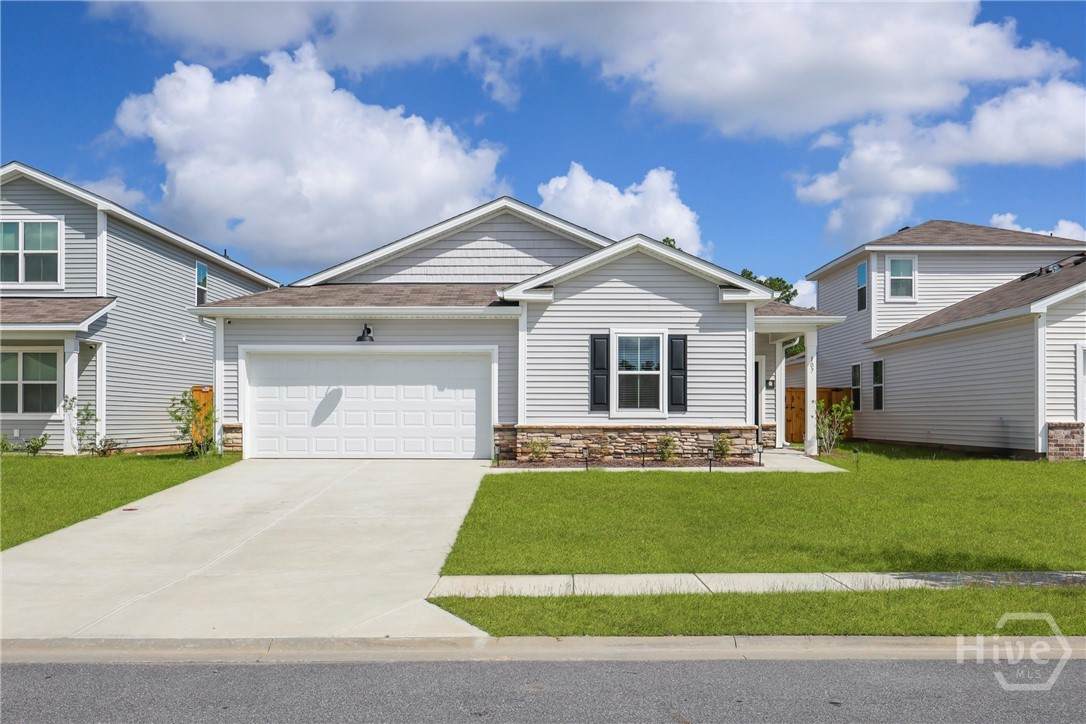 107 Firefly Circle - Photo 1