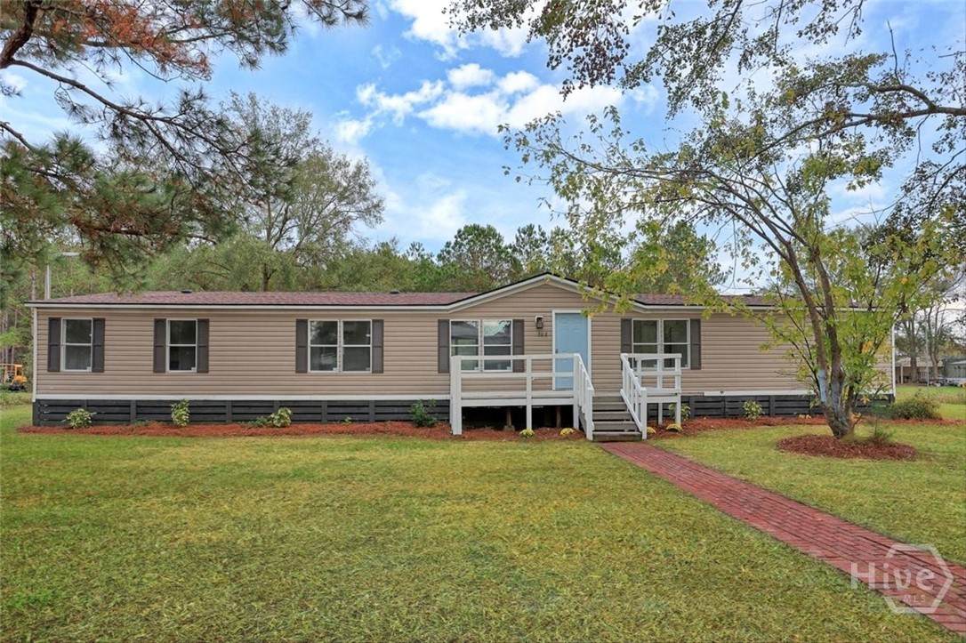 302 Mockingbird Drive - Photo 1