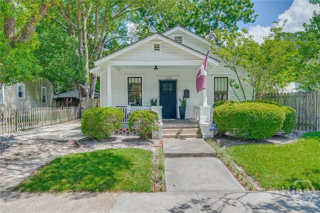1208 52nd Street - Photo 1