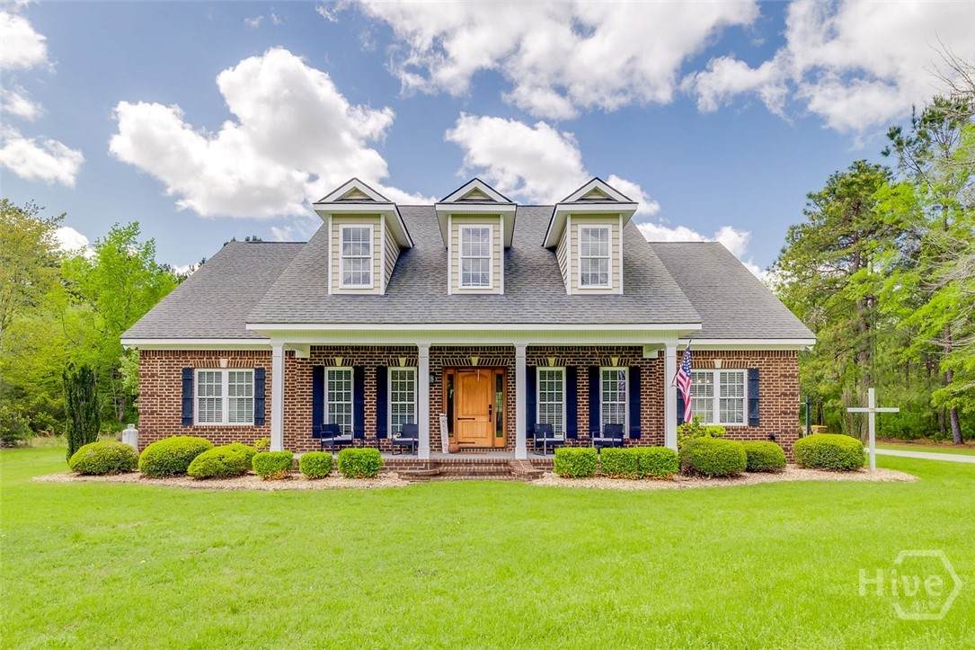 114 Wakefield Drive - Photo 1