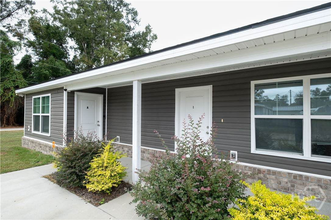 36 Pine Street - Photo 1