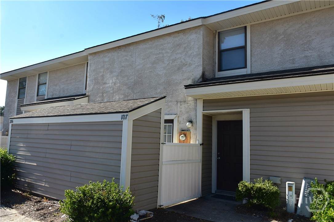 727 Main Street - Photo 1