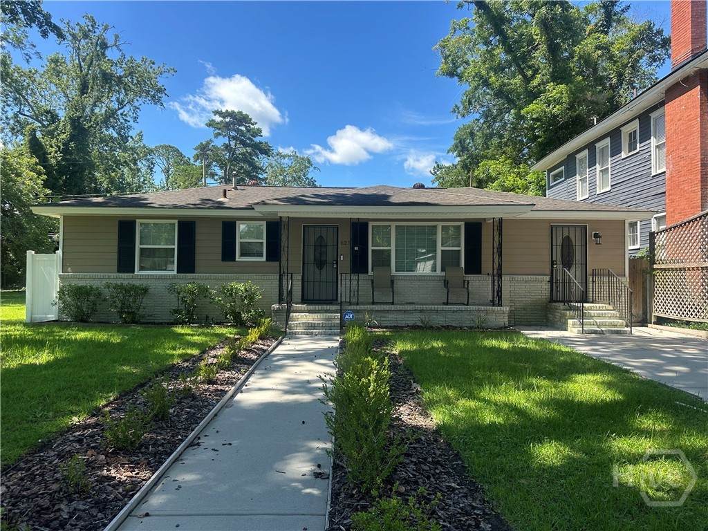 625 34th Street - Photo 1