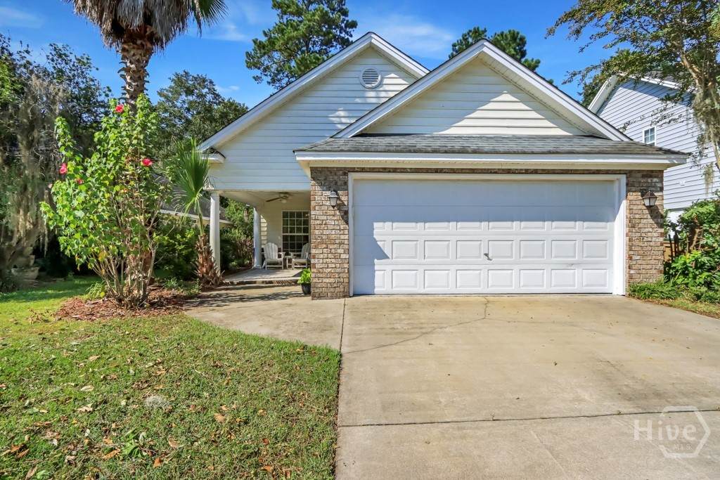 120 Oak Ridge Circle - Photo 1