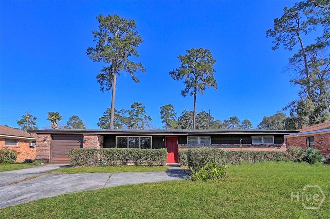 506 Mclaws Street - Photo 1