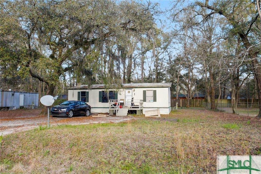 78 Button Avenue - Photo 1