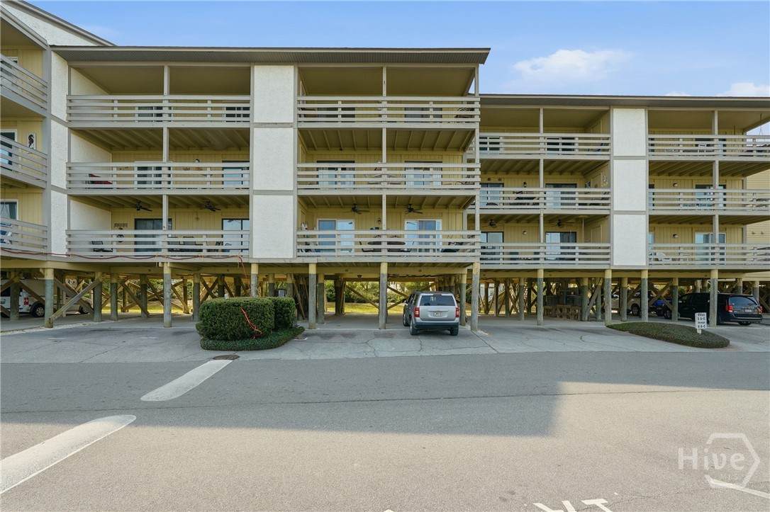 85 Van Horne Avenue - Photo 1