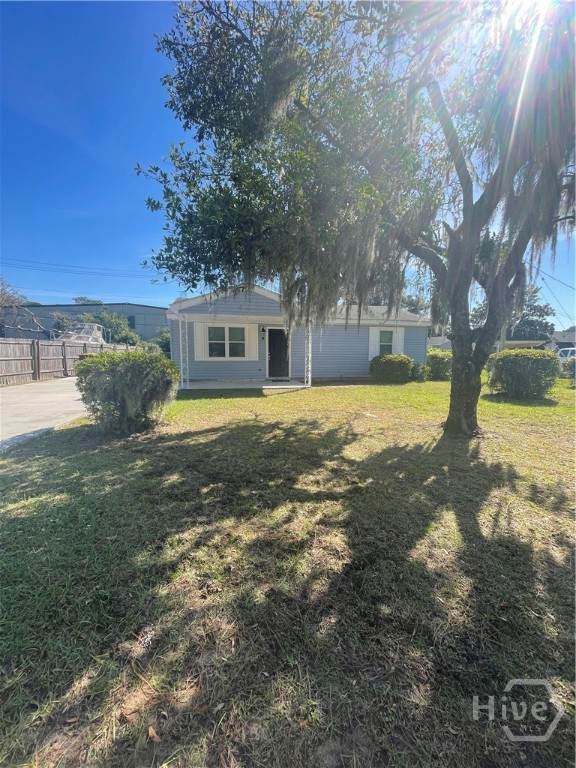 4 Arthur Circle - Photo 1