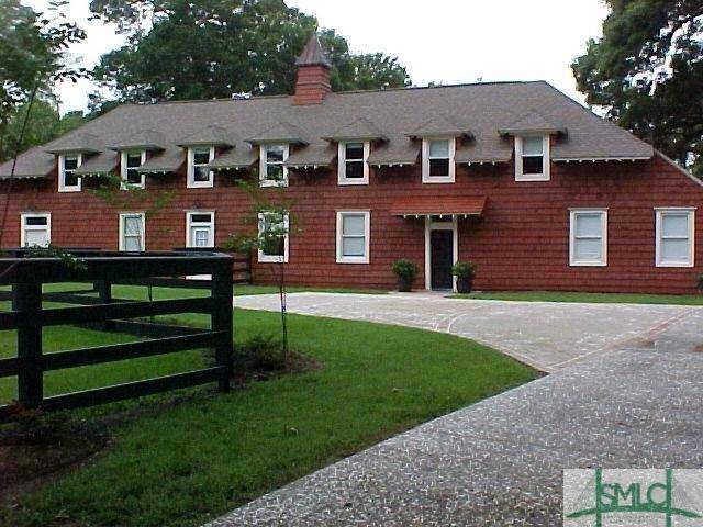 1318 Wilmington Island Road - Photo 1