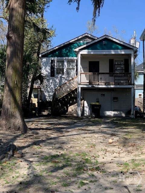 1212 32nd Street - Photo 1