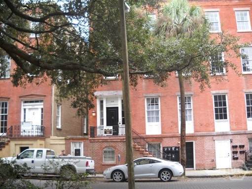 203 York Street - Photo 1