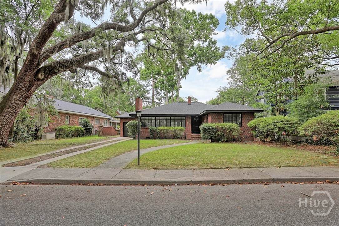 404 Gordonston Avenue - Photo 1