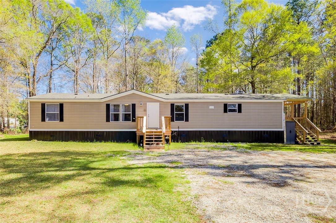 230 Pine Needle Drive - Photo 1