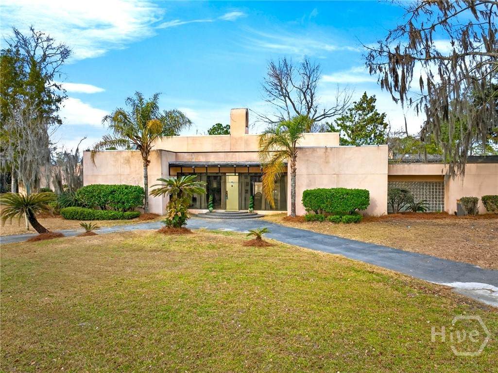 102 Stuart Street - Photo 1