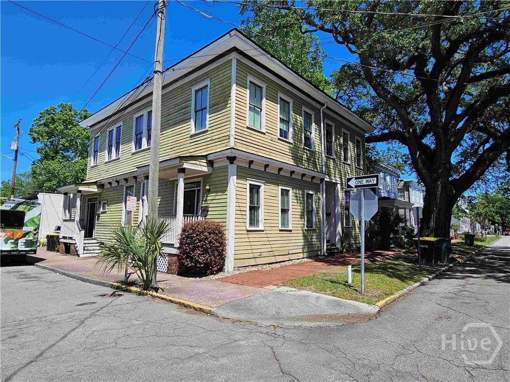 1116 Lincoln Street - Photo 1