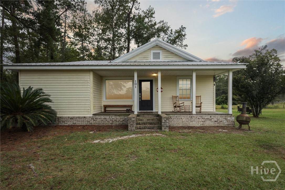 101 Shimmering Dell Drive - Photo 1